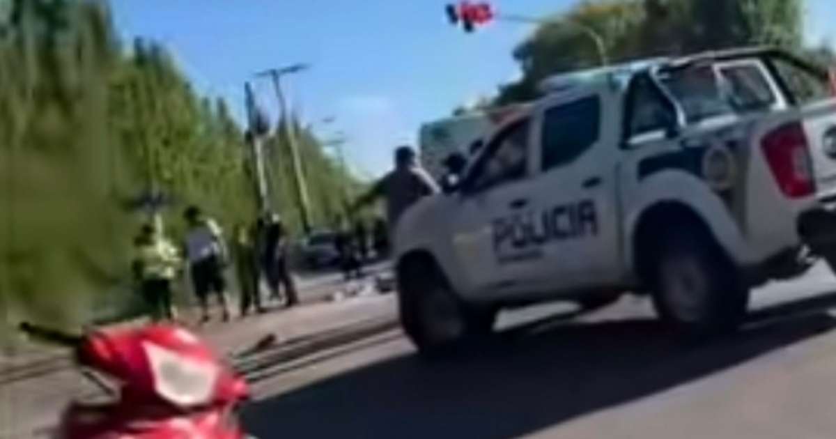 Choque fatal entre una moto y un camión en Ruta Chica: un muerto