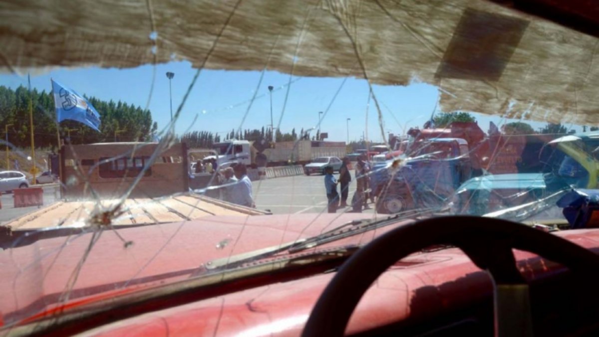 La semana arranca con cortes en los puentes