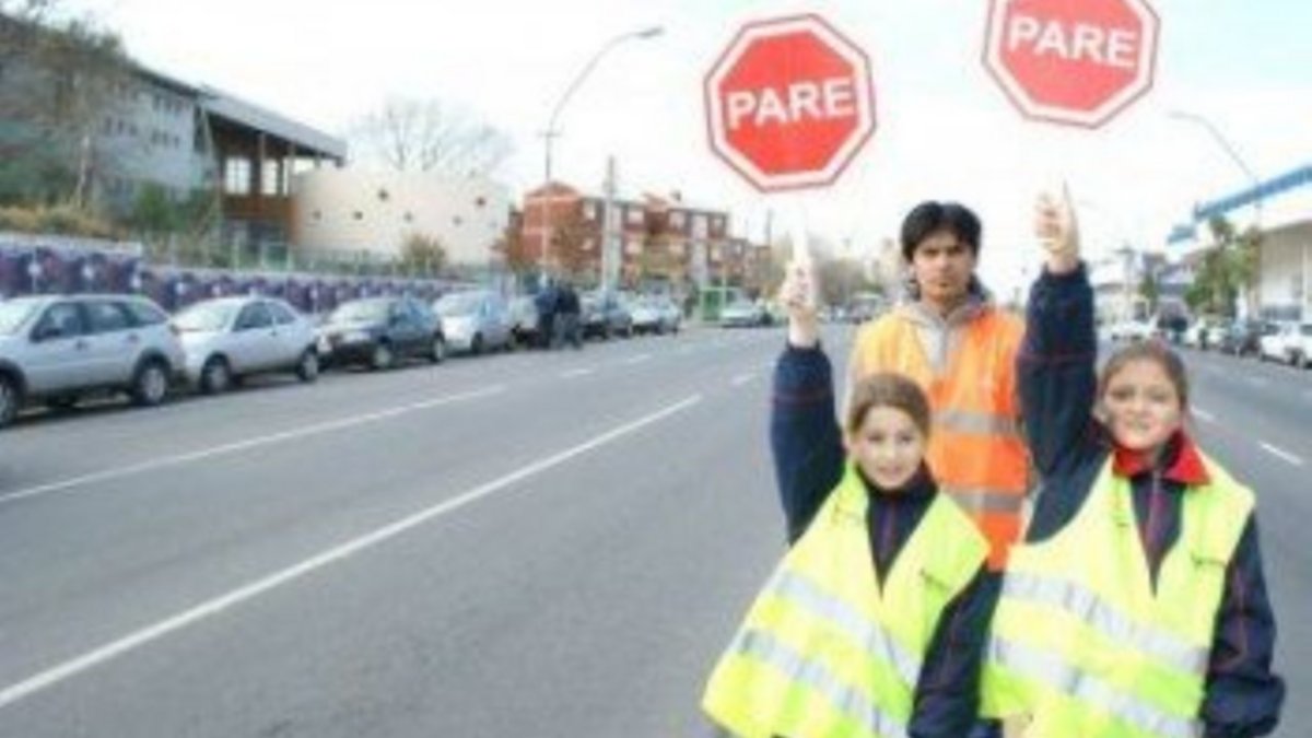 Realizan la primera exposición del país por el Día Nacional de la Seguridad Vial