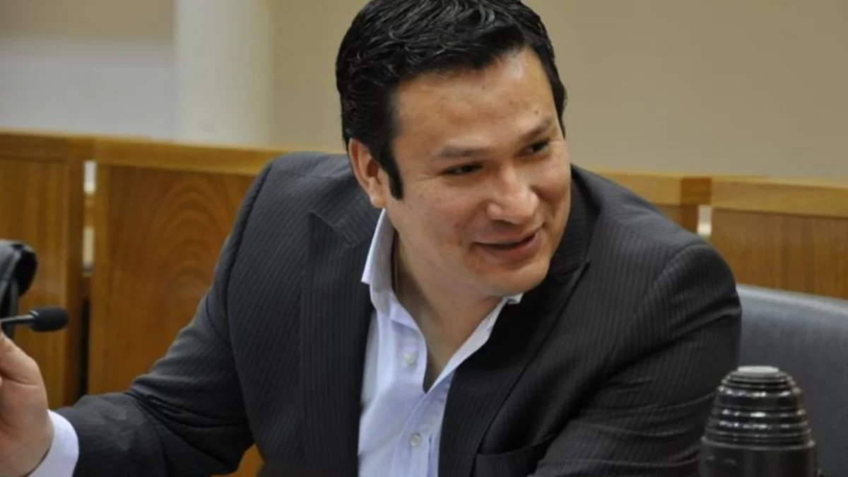 Llancafilo: "La provincia debe seguir teniendo la caja previsional"