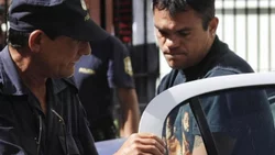 Un round menos: le bajaron la pena a la Hiena Barrios
