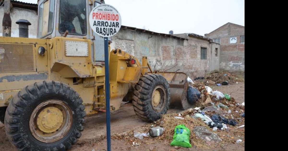Continúan los operativos de limpieza en distintos puntos de la ciudad
