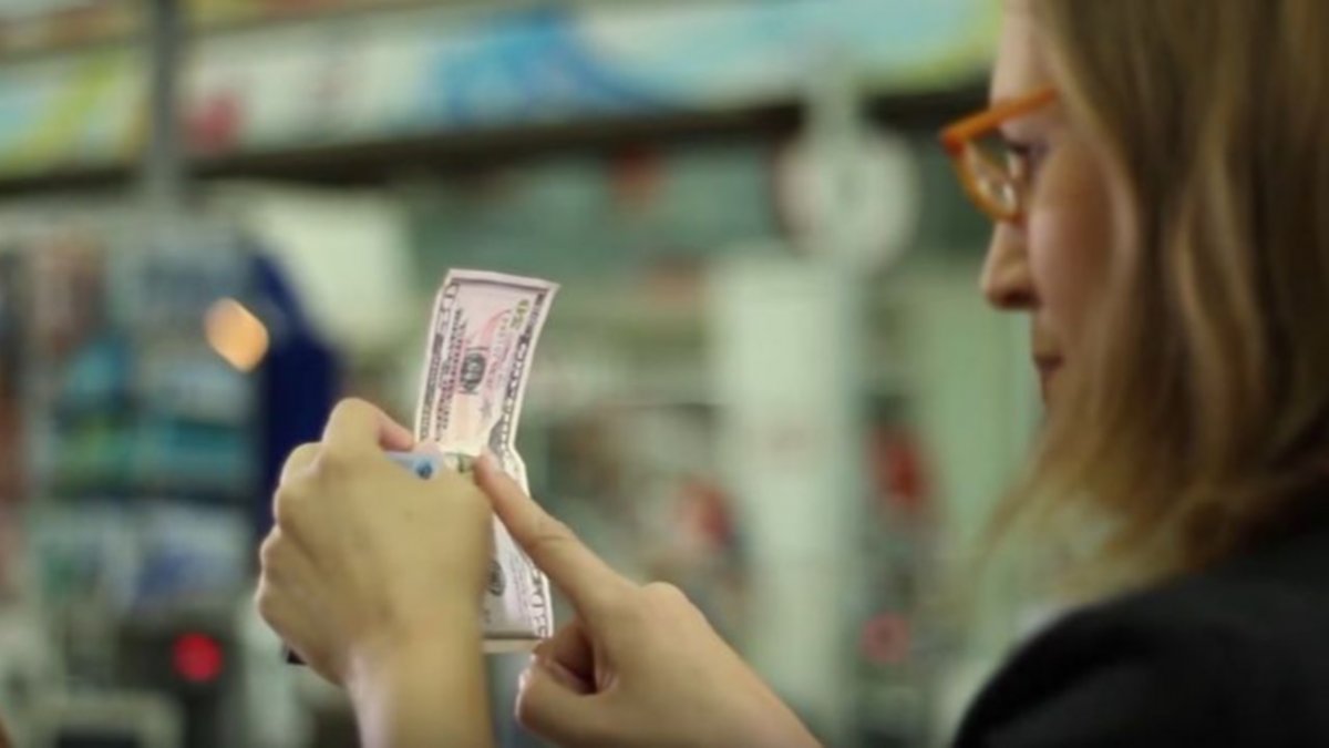 Anteojos que ayudan a personas no videntes a "leer"
