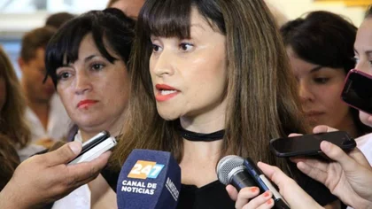 Yenny Fonfach: "Jure no tiene idea de los procesos legales y administrativos"