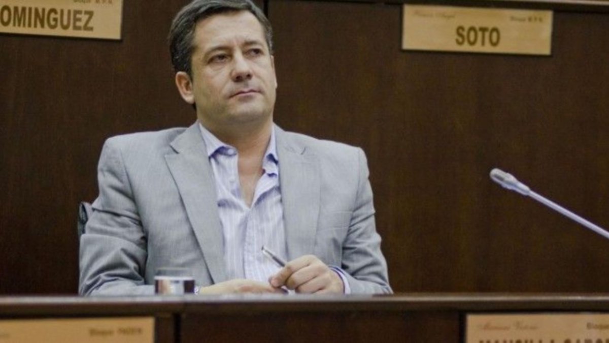 El UNE ya habla de la candidatura de Rioseco