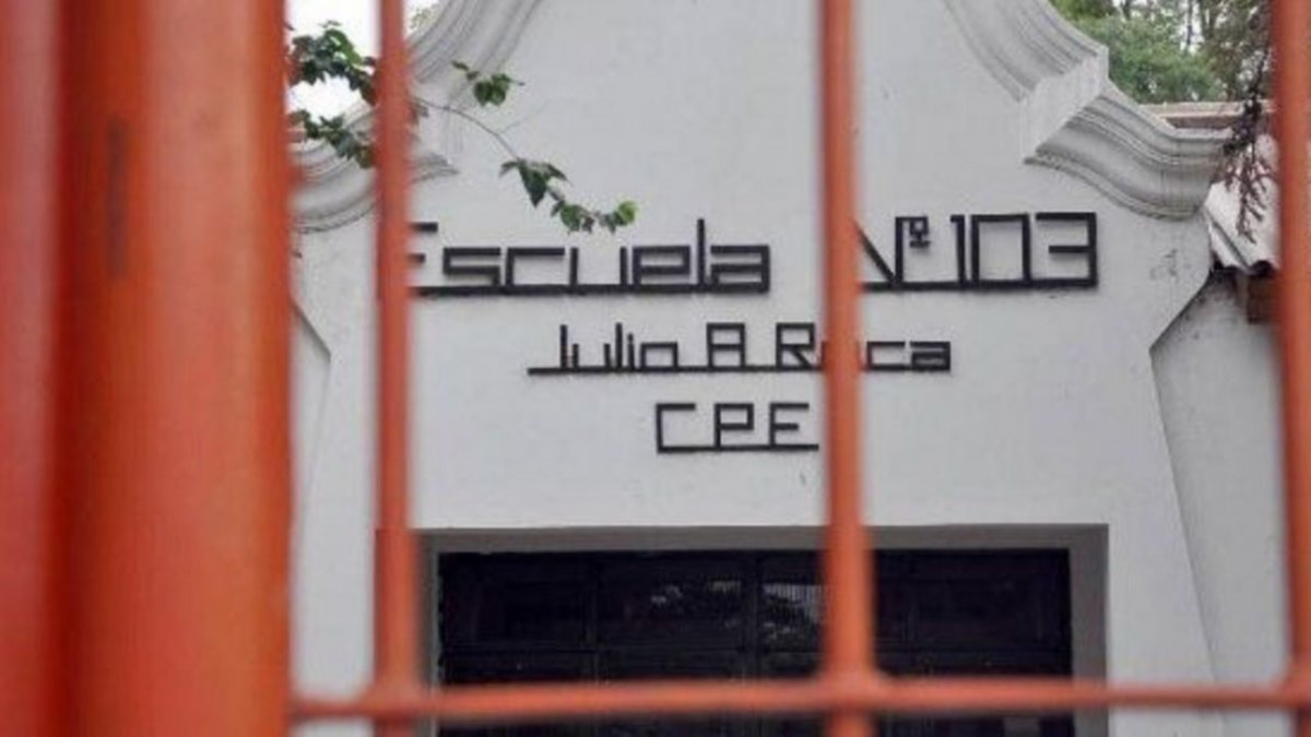 La escuela que deja de ser Roca para ser Alaniz