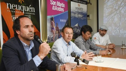 Mantaras:"No estamos de acuerdo que el Volcán Lanín sea un lugar sagrado"