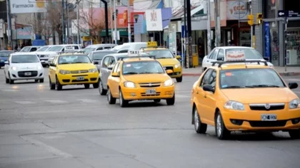 La semana que viene se haría efectivo el aumento de taxis