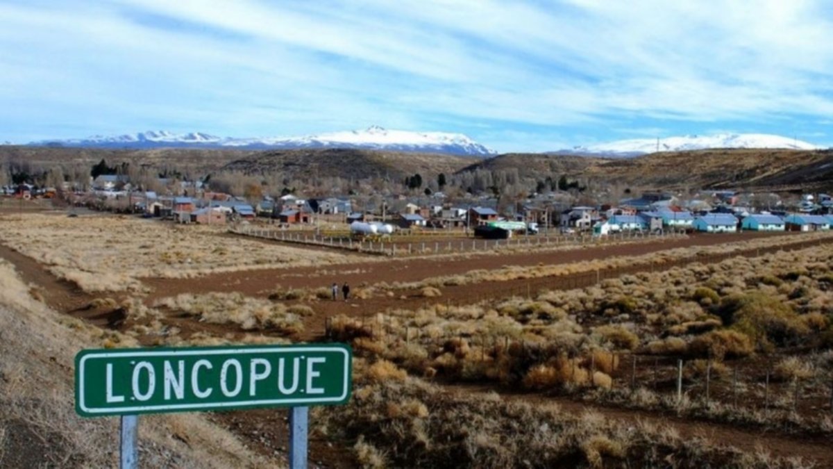 Loncopué: Mujeres piden continuidad laboral en el Ente Provincial de Termas