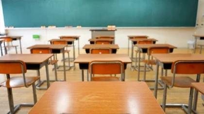 Madre habría golpeado a dos docentes