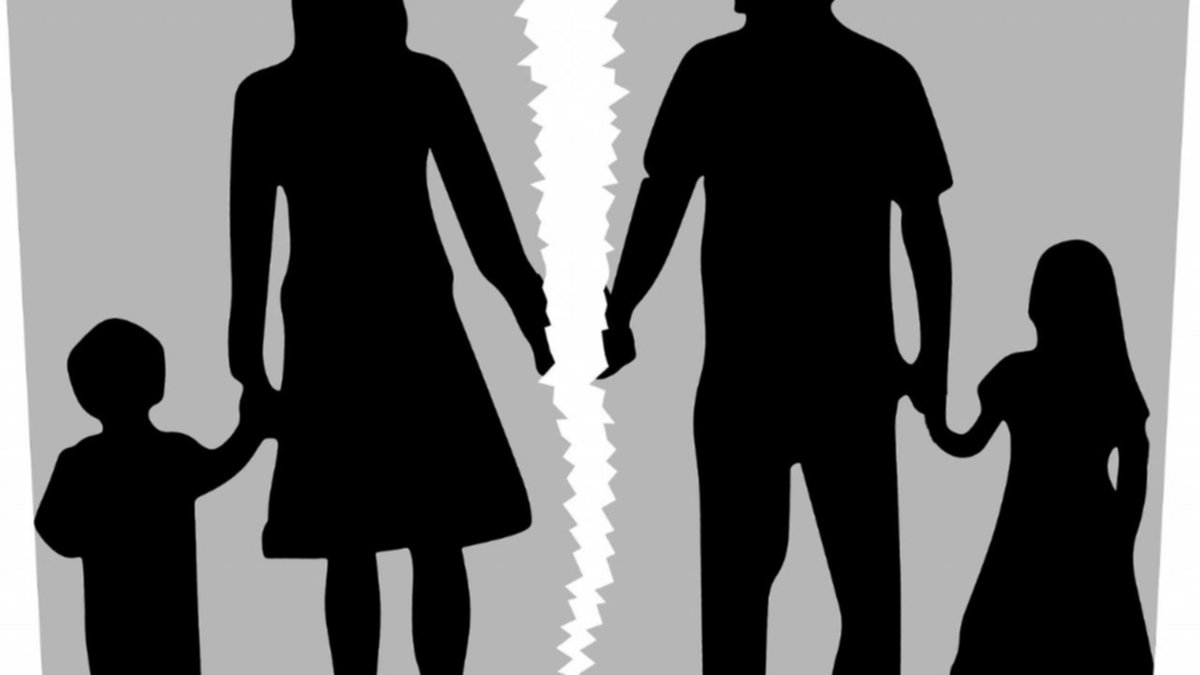 Condenan a mujer que impidió contacto padre hijo