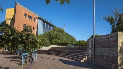 "El Gobierno debe hacerse cargo de la institución educativa"