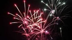 Mucha pirotecnia en la noche de año nuevo
