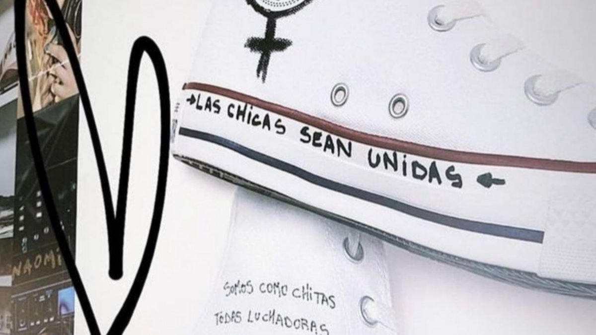 La historia del símbolo feminista que se ve hasta en la ropa