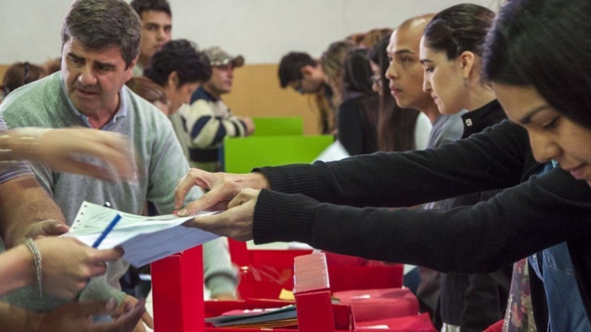 Ya se conocen las fechas de pago de planes sociales