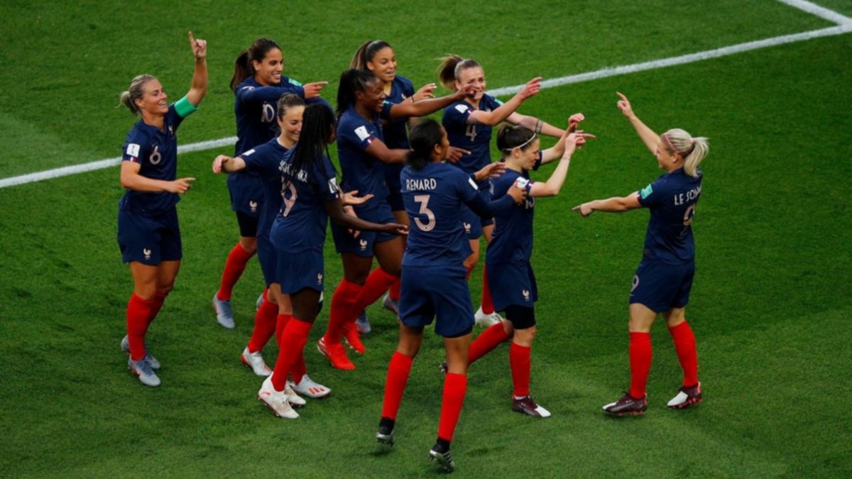 Comenzó el Mundial femenino de fútbol