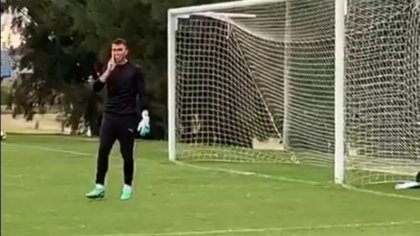 Mirá la polémica actitud de Muslera en Uruguay