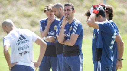 Los cambios que analiza Scaloni para enfrentar a Paraguay