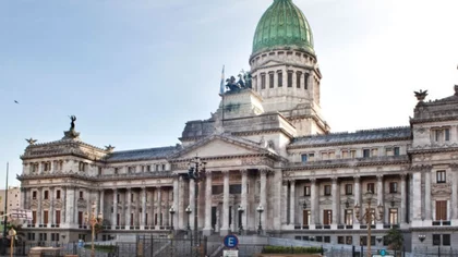 Cinco coaliciones y un partido irán a las PASO neuquinas