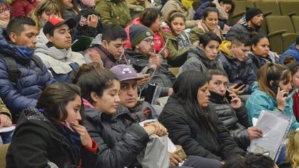 Más de mil fueron por un puesto de trabajo