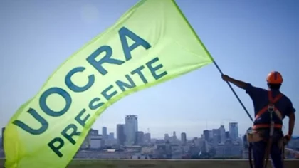 UOCRA acuerda un 42,7%