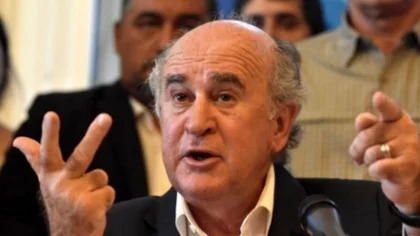 Parrilli no apoya piquetes y discutió con el ministro Moroni