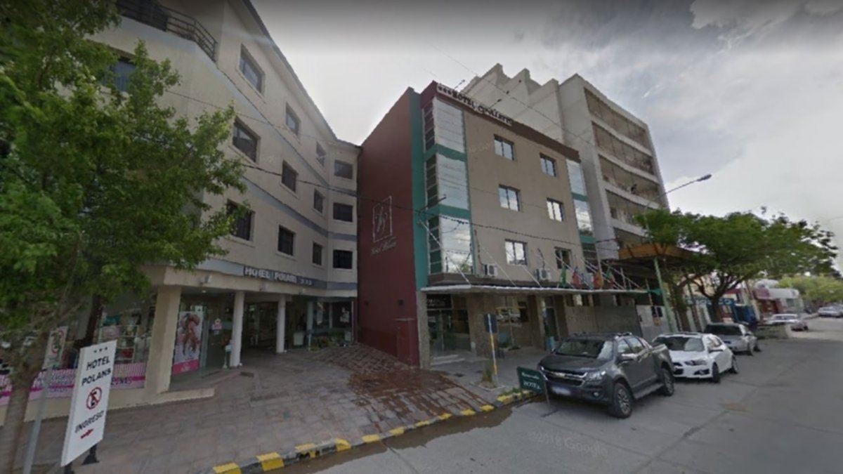 Murió el hombre que cayó del 3er piso de un hotel céntrico de Cipolletti
