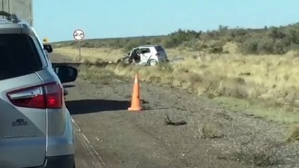 Un hombre murió al chocar con un camión