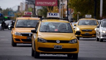 Por ordenanza, buscan instalar cámaras de seguridad en los taxis y remises