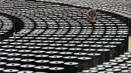 La industria petrolera ajusta sus inversiones