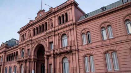 Suspenden ingresos a la Administración Pública