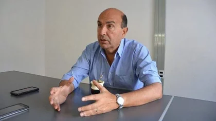 "No es momento para agrandar la fiesta y el presupuesto"