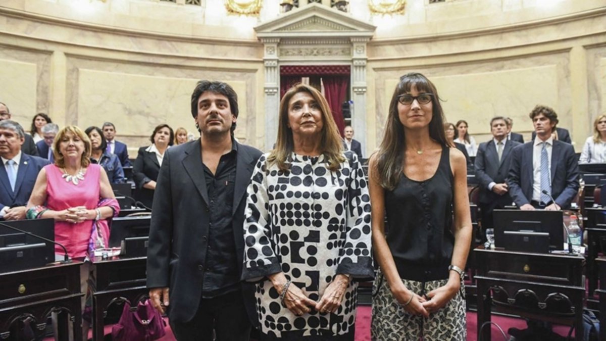 Juró la defensora de derechos de niños, niñas y adolescentes