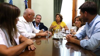 Arabela Carreras, por decreto multará a quienes violen el aislamiento