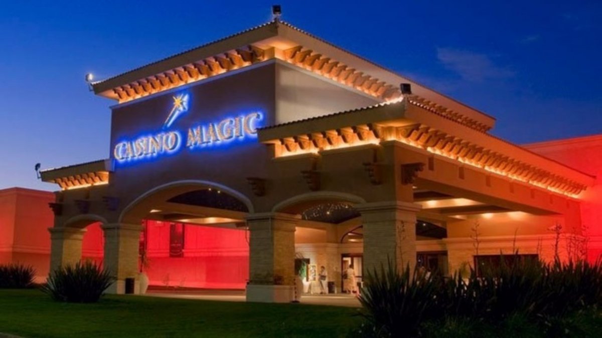 Casinos y salas de juego también cerrarán en Neuquén