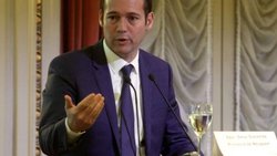 Coronavirus: Gutiérrez pide que le autoricen US$100.000.000