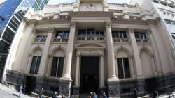 El BCRA convocó a una reunión a los bancos que operan en Argentina