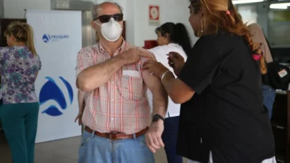 En la Municipalidad vacunaron a 600 adultos mayores de 65 años.