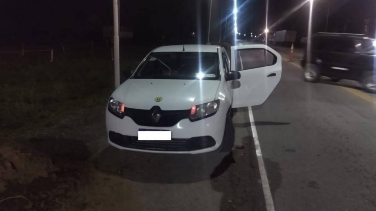 Pese al aislamiento iba en un remisse con un arma blanca y alcoholizado