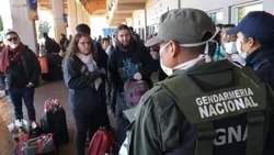 Unos 250 varados en Bariloche vuelven a sus hogares