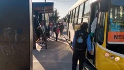 En el oeste copan los colectivos: "La gente no entiende"