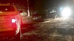 Le revisaron el auto, y encontraron a su amante en el baúl