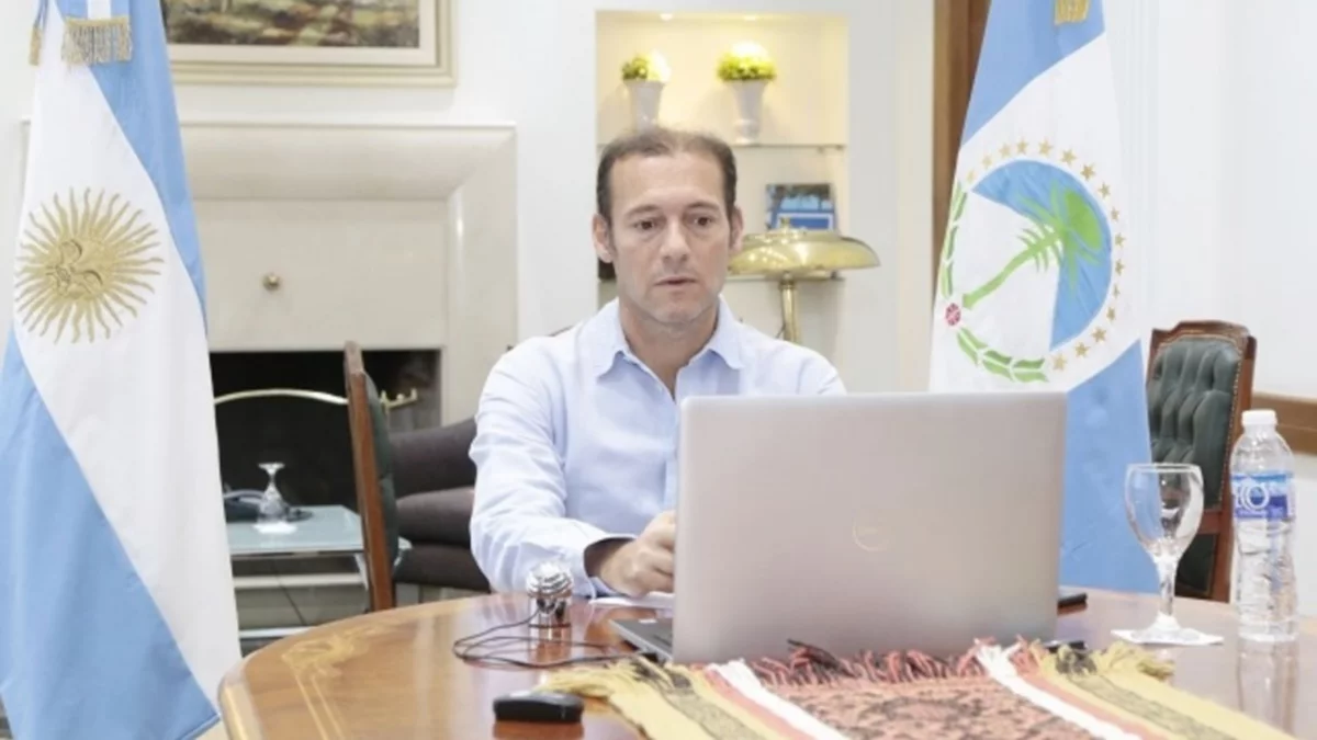 Gutierrez autorizó delivery para varios rubros