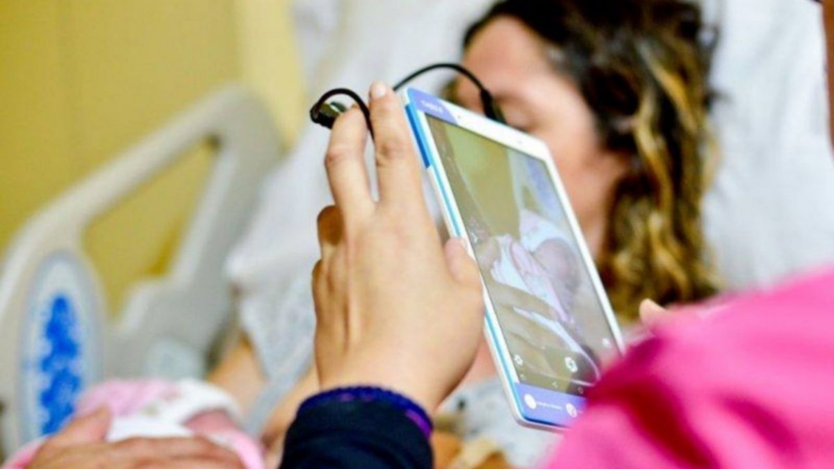 Lo que faltaba: polémica por los recién nacidos