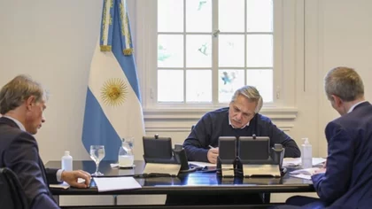Fernández habló con Macron acerca de la pandemia