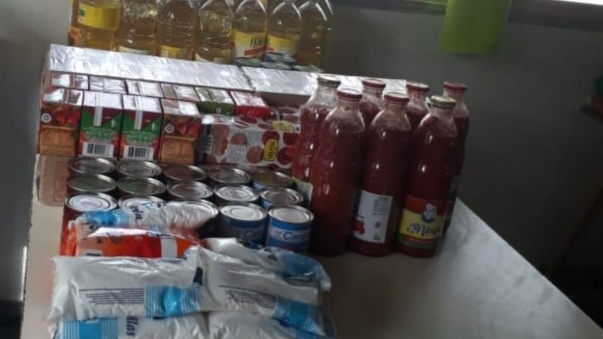Es chef, lo tirotearon y ahora asiste con comida al barrio