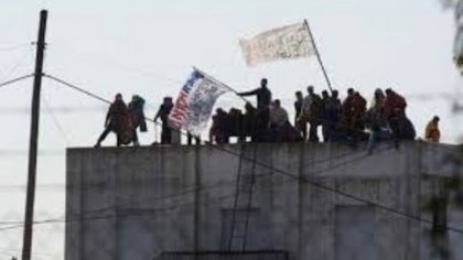 "Prepará un par de fierros": motín en la cárcel donde están los rugbiers
