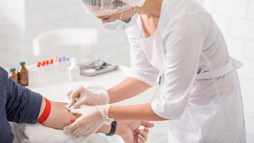 Solicitaron en Neuquén el "último gesto del año": donar sangre
