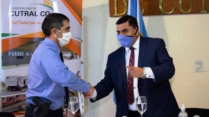 Un saludo dejó en off side a Rioseco