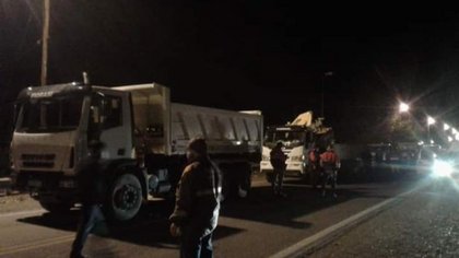 Mineros de Andacollo rompen cuarentena y marchan a Neuquén